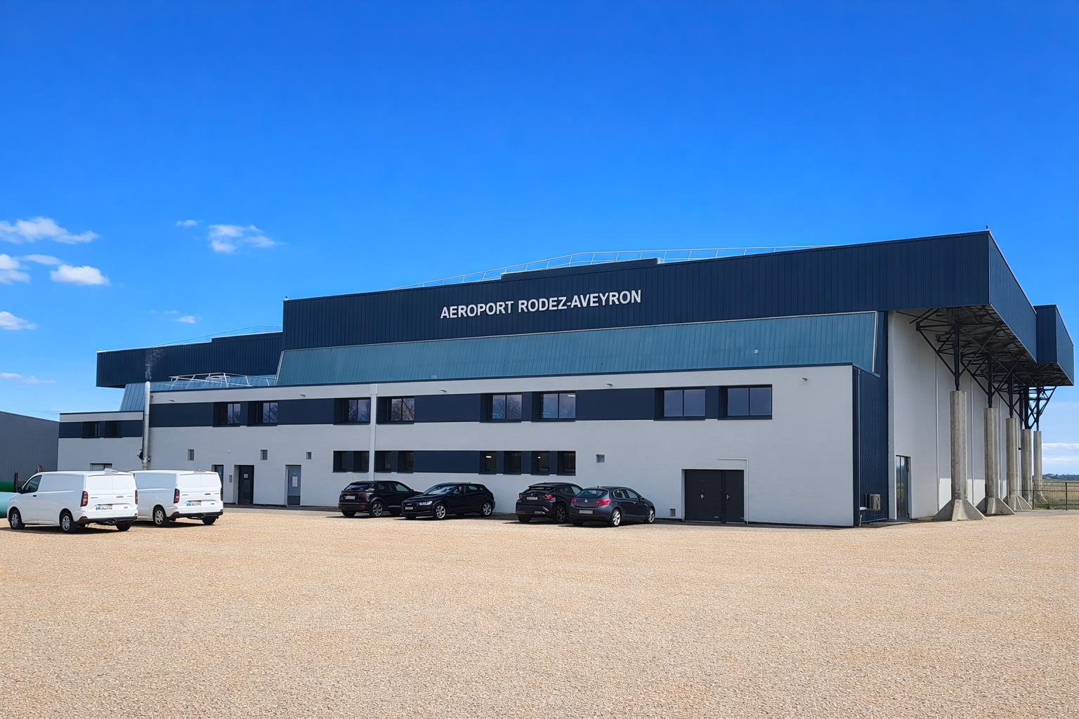 Hangars de maintenance aéronautique